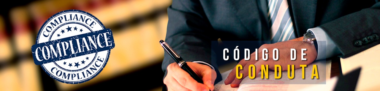 Executivo assinando documento, representando o código de conduta